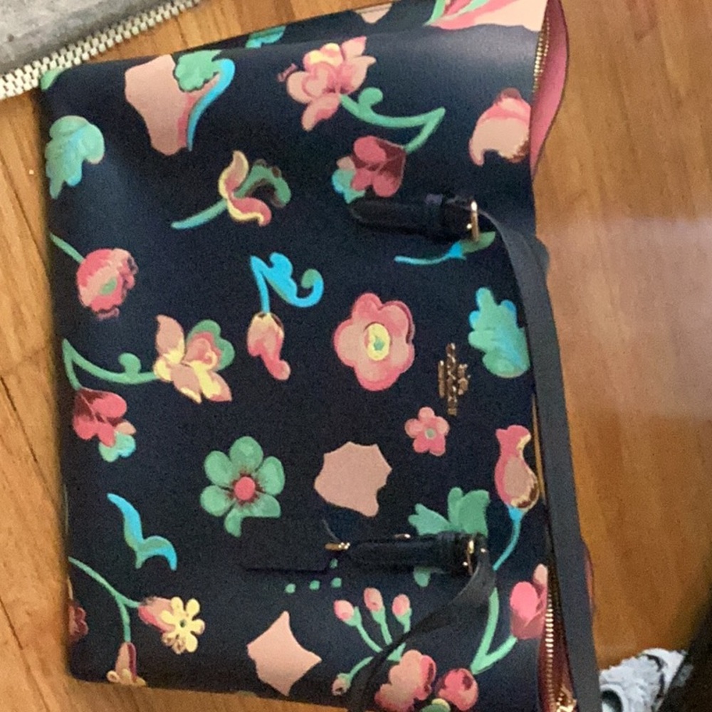 Coach Tote